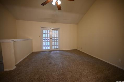 10527 Perrin Beitel San Antonio TX 78217