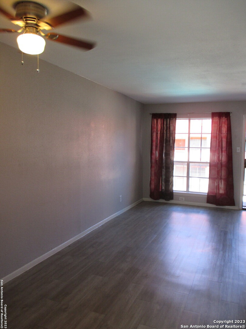 3243 Nacogdoches Road San Antonio TX 78217