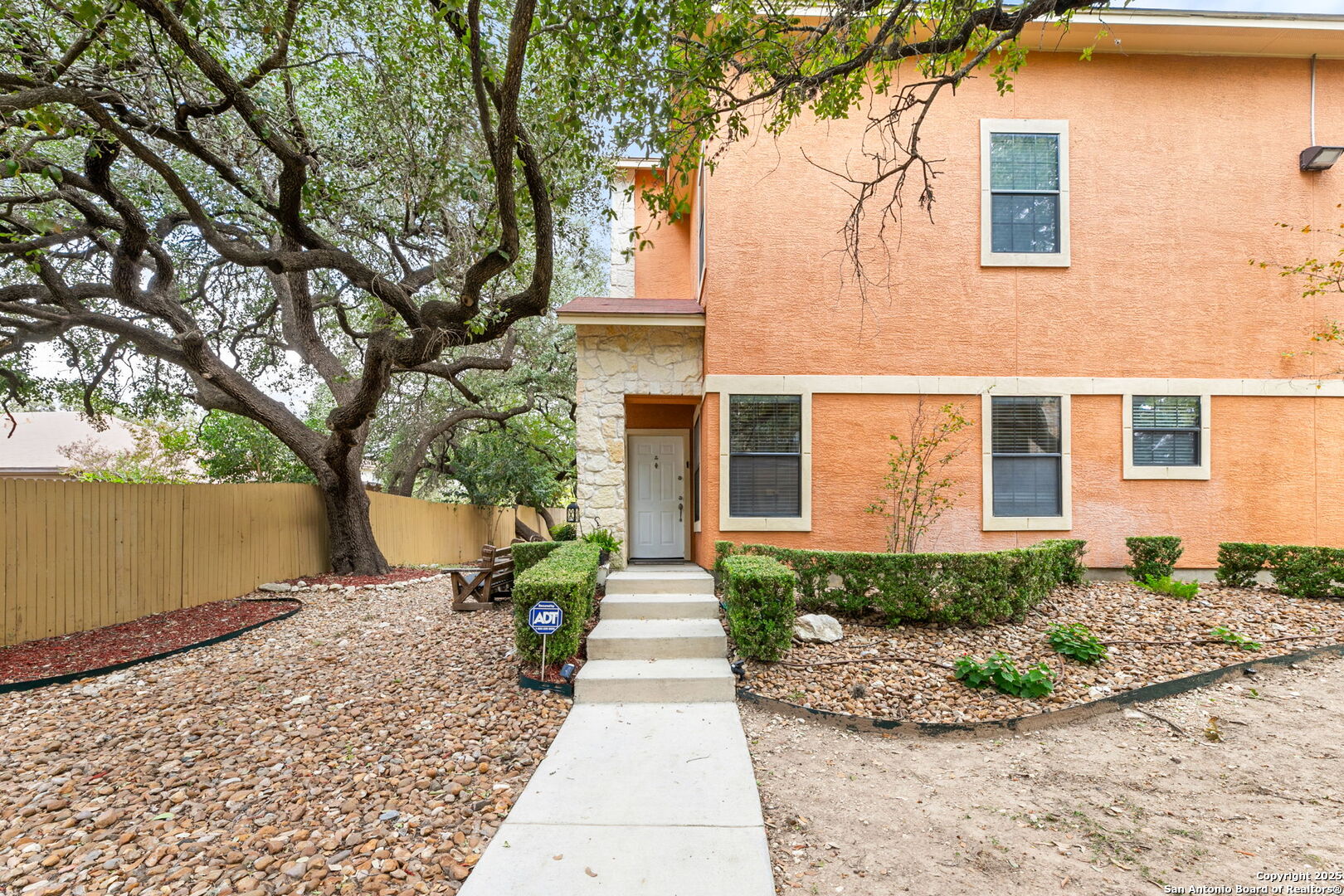 6160 Eckhert San Antonio TX 78240