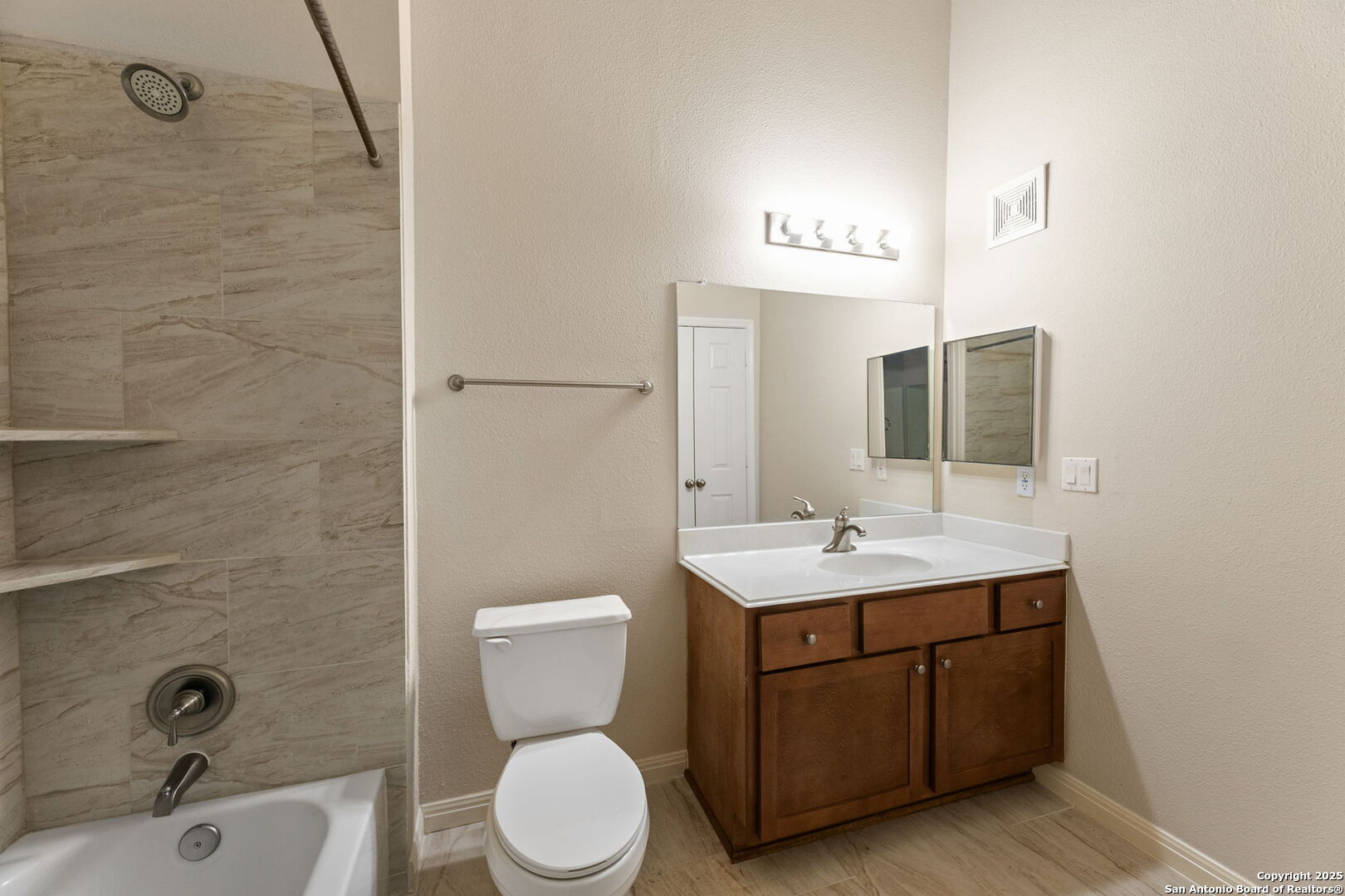 6160 Eckhert San Antonio TX 78240