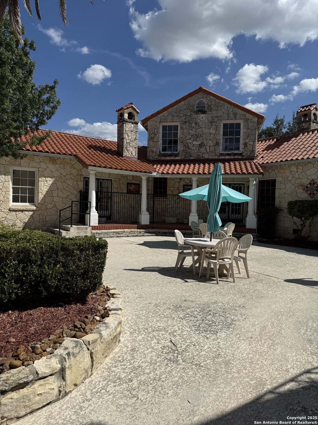6160 Eckhert San Antonio TX 78240