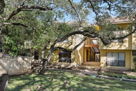 8642 Fredericksburg Road San Antonio TX 78240