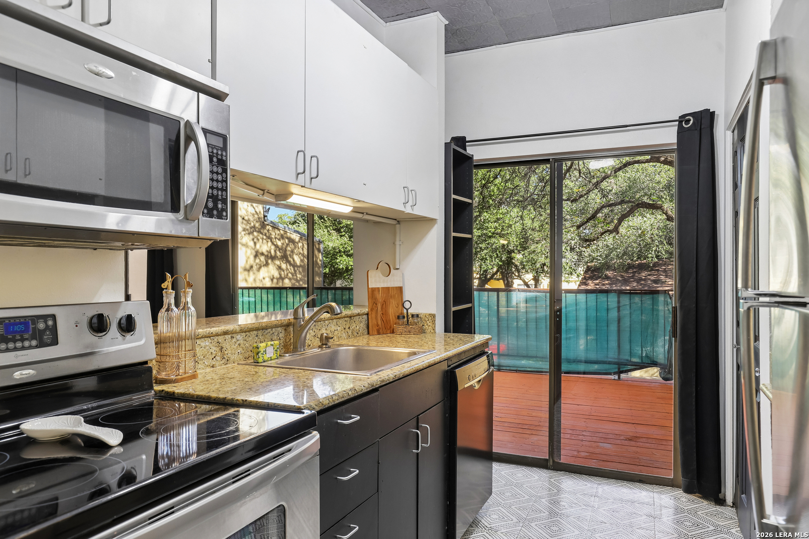 8642 Fredericksburg Road San Antonio TX 78240