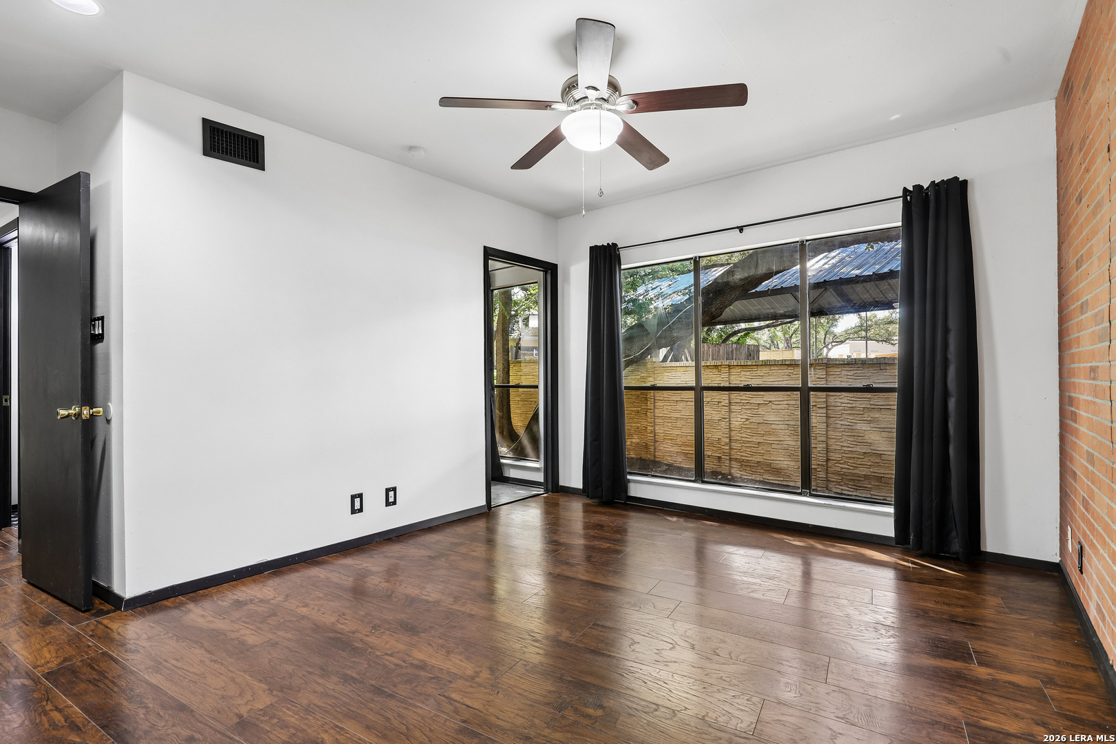 8642 Fredericksburg Road San Antonio TX 78240