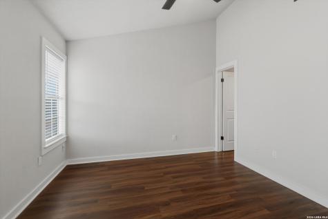 10254 Dover Ridge San Antonio TX 78250