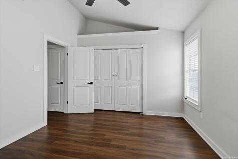 10254 Dover Ridge San Antonio TX 78250