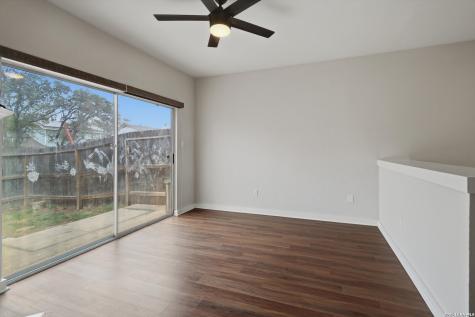 10254 Dover Ridge San Antonio TX 78250