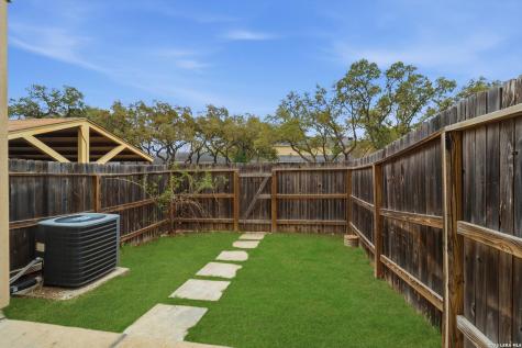10254 Dover Ridge San Antonio TX 78250