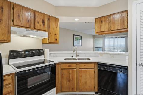 1256 Cougar Canyon Lake TX 78133