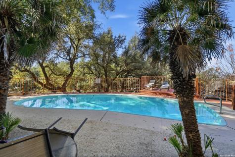 1256 Cougar Canyon Lake TX 78133