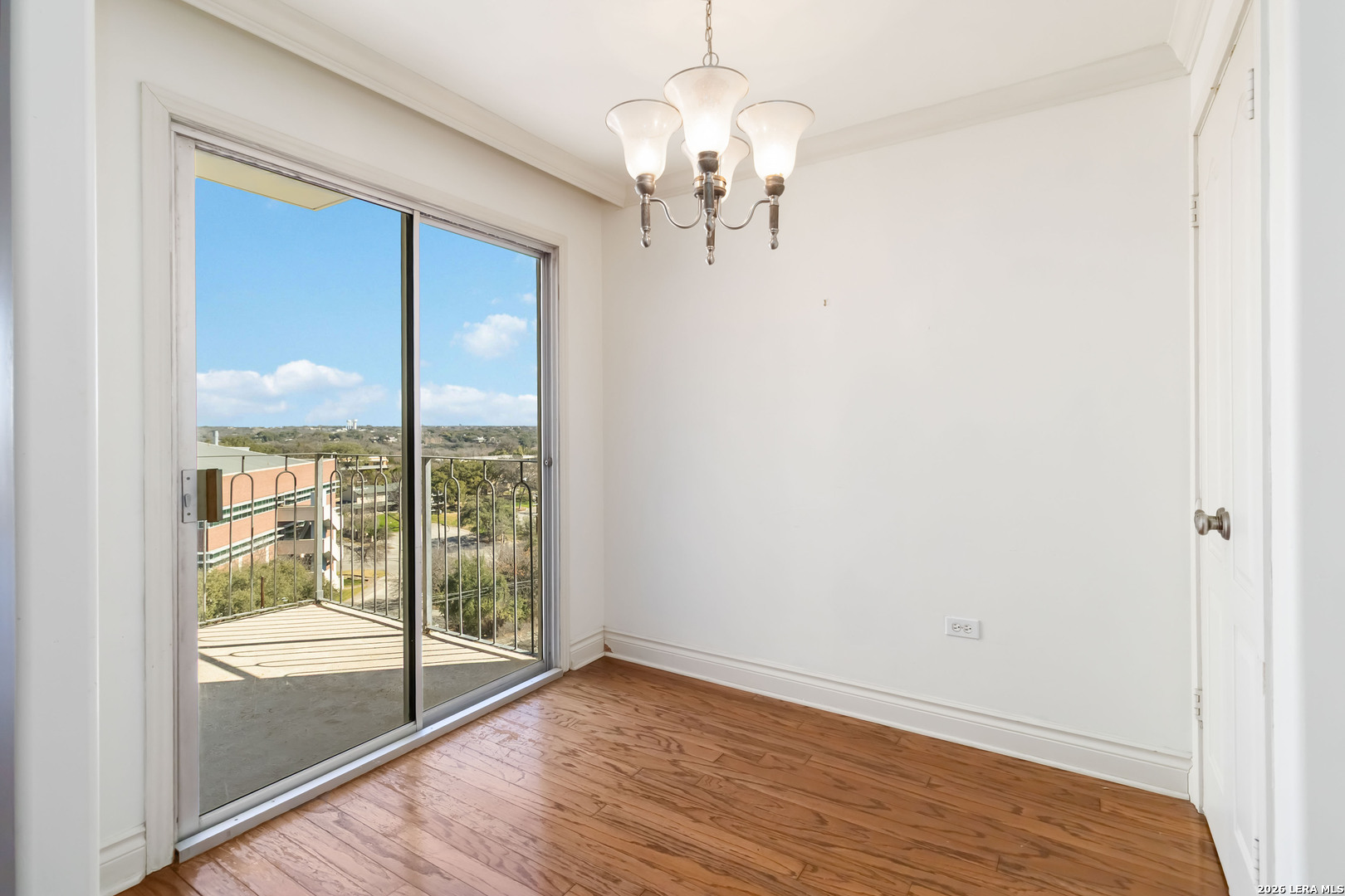 700 E Hildebrand San Antonio TX 78212