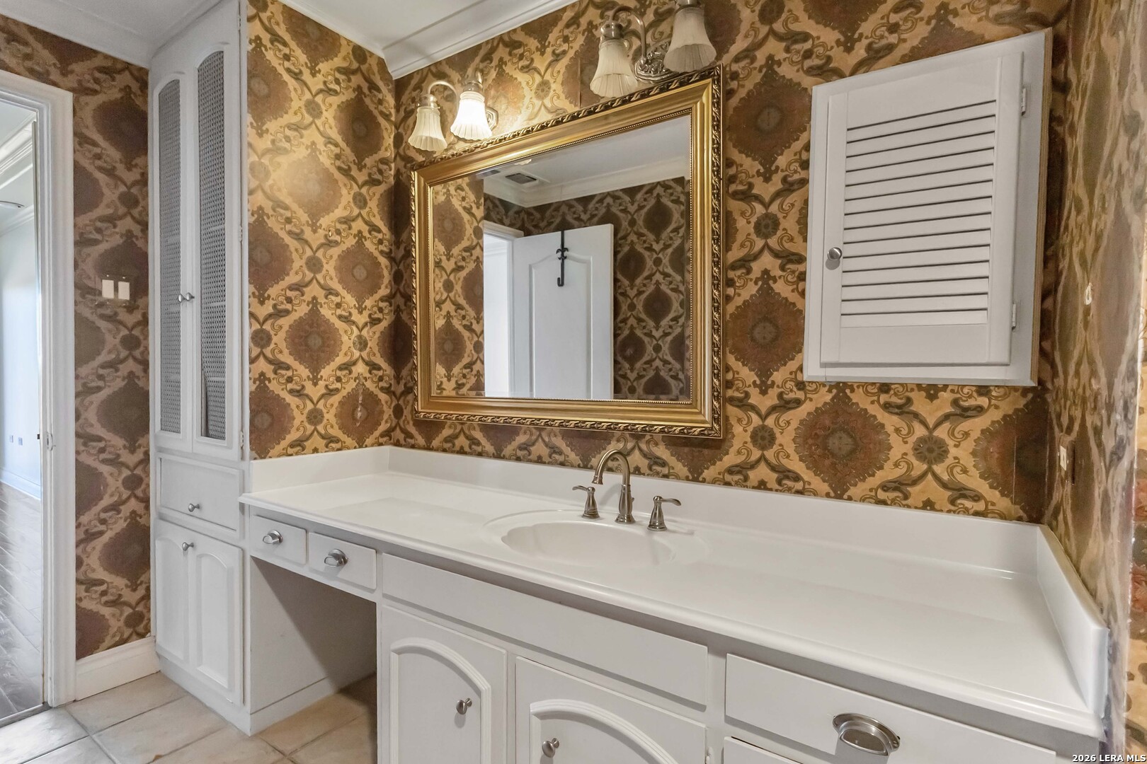 700 E Hildebrand San Antonio TX 78212