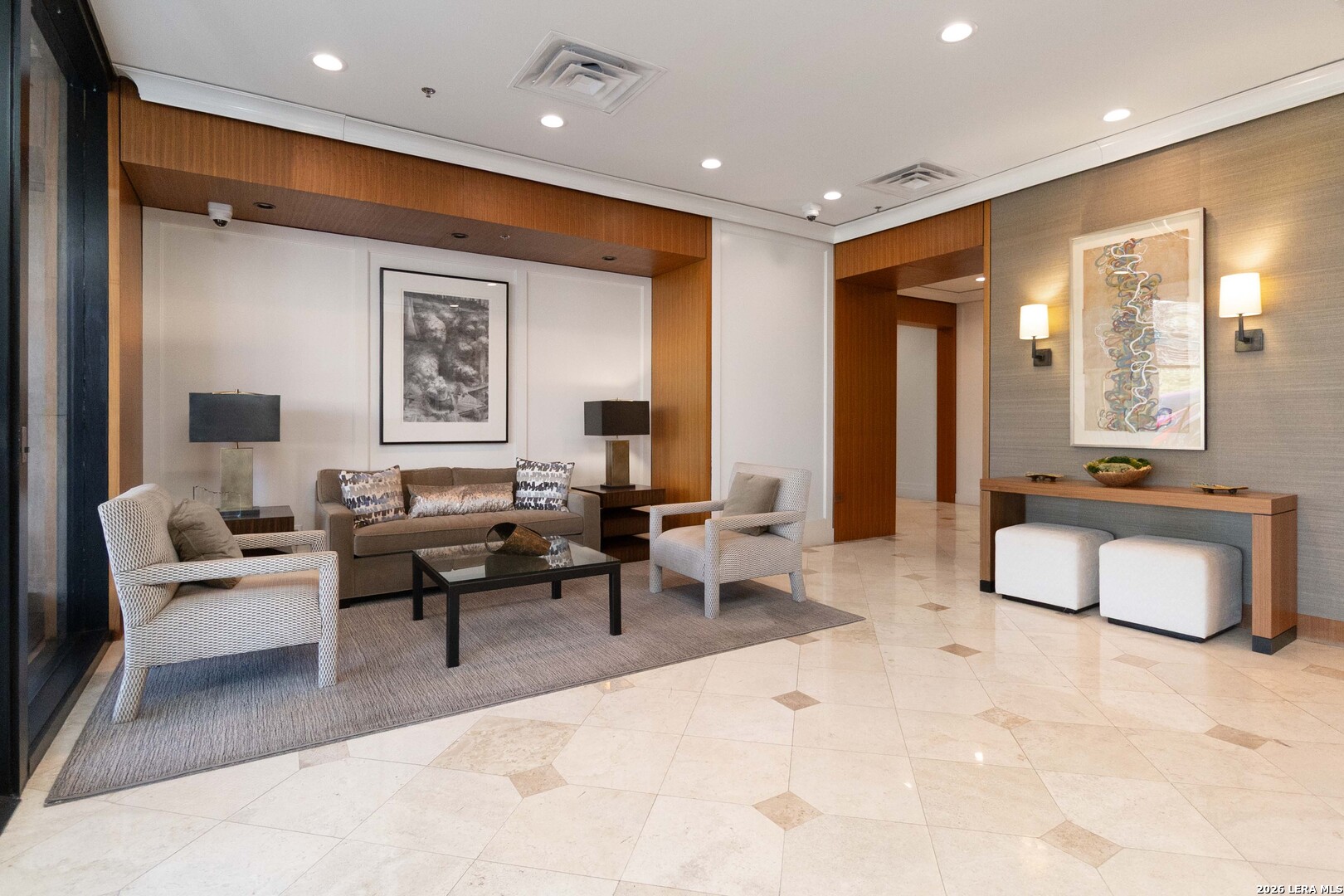 700 E Hildebrand San Antonio TX 78212