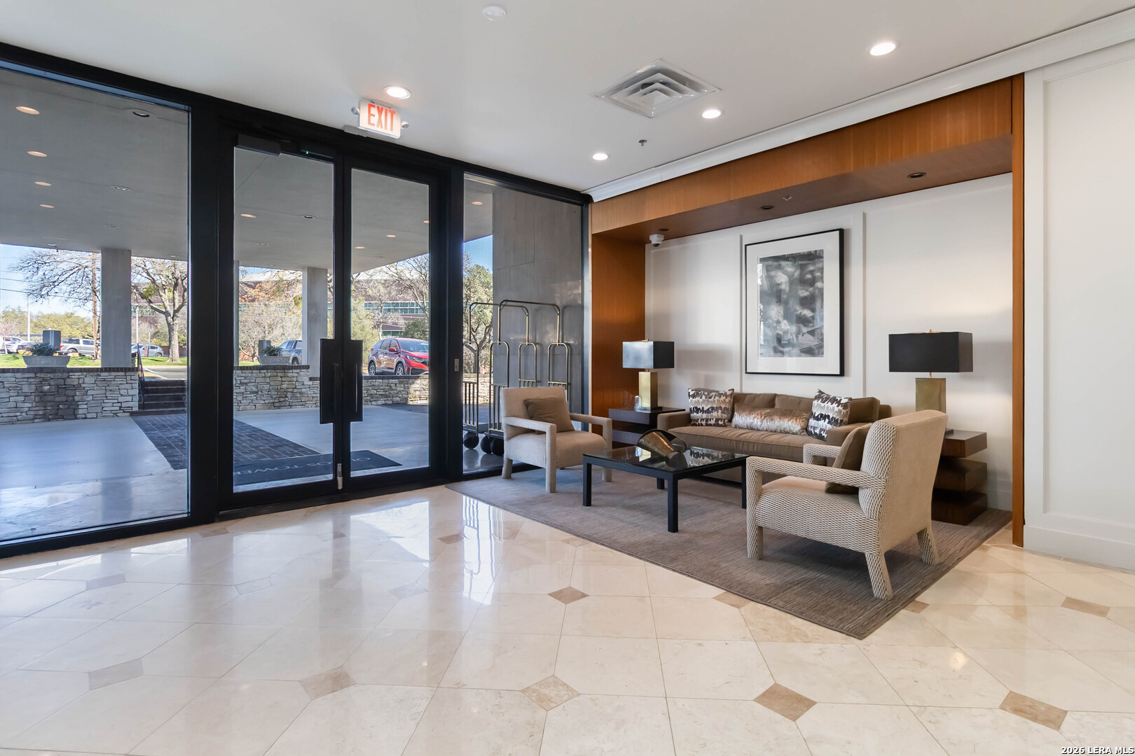 700 E Hildebrand San Antonio TX 78212