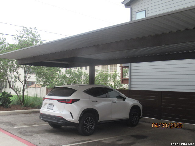 102 Tendick San Antonio TX 78209