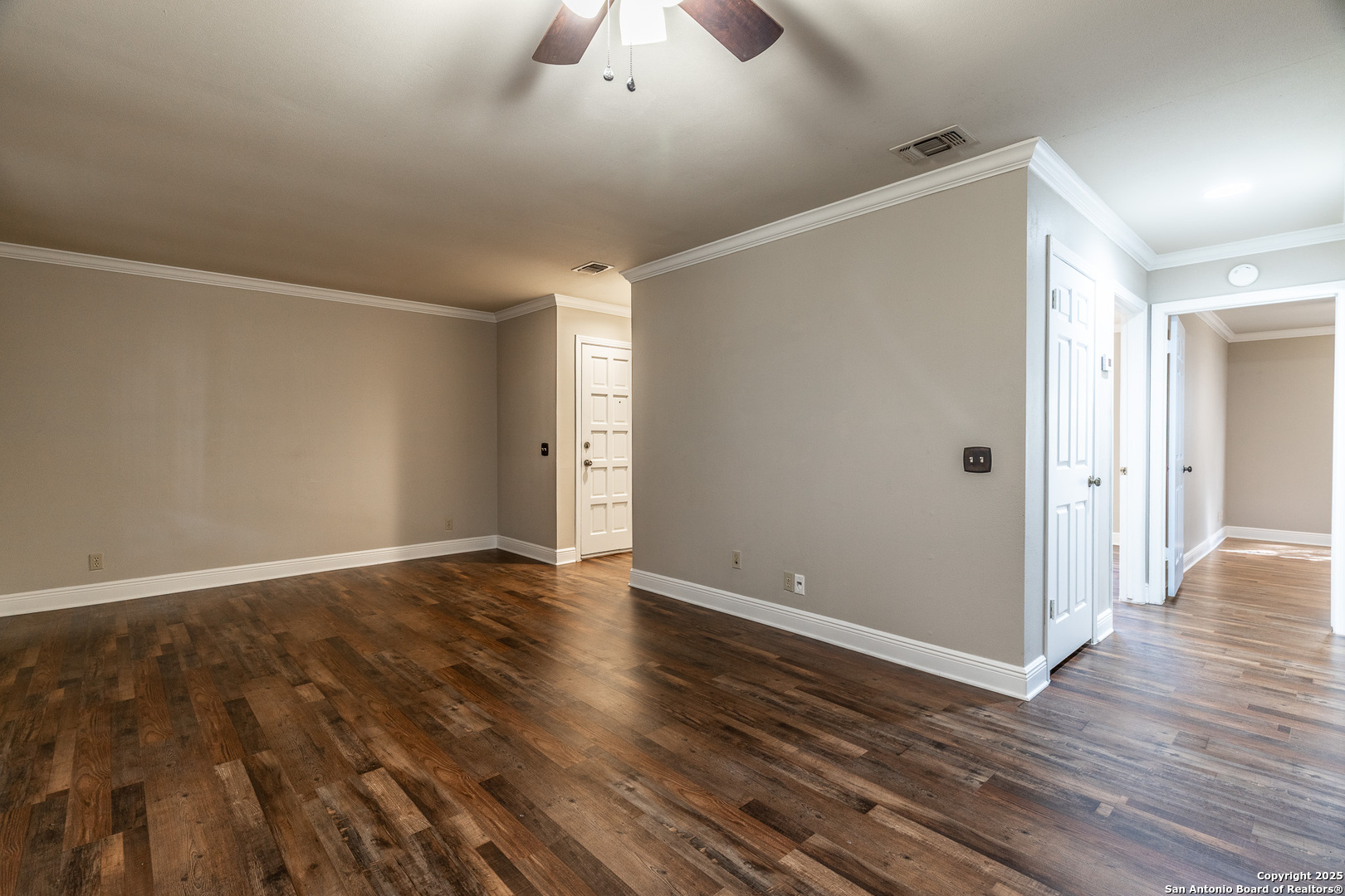 165 W Rampart Drive San Antonio TX 78216