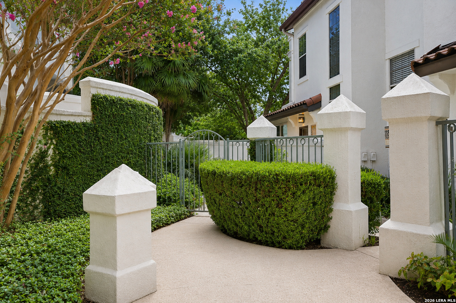 208 Grandview Alamo Heights TX 78209