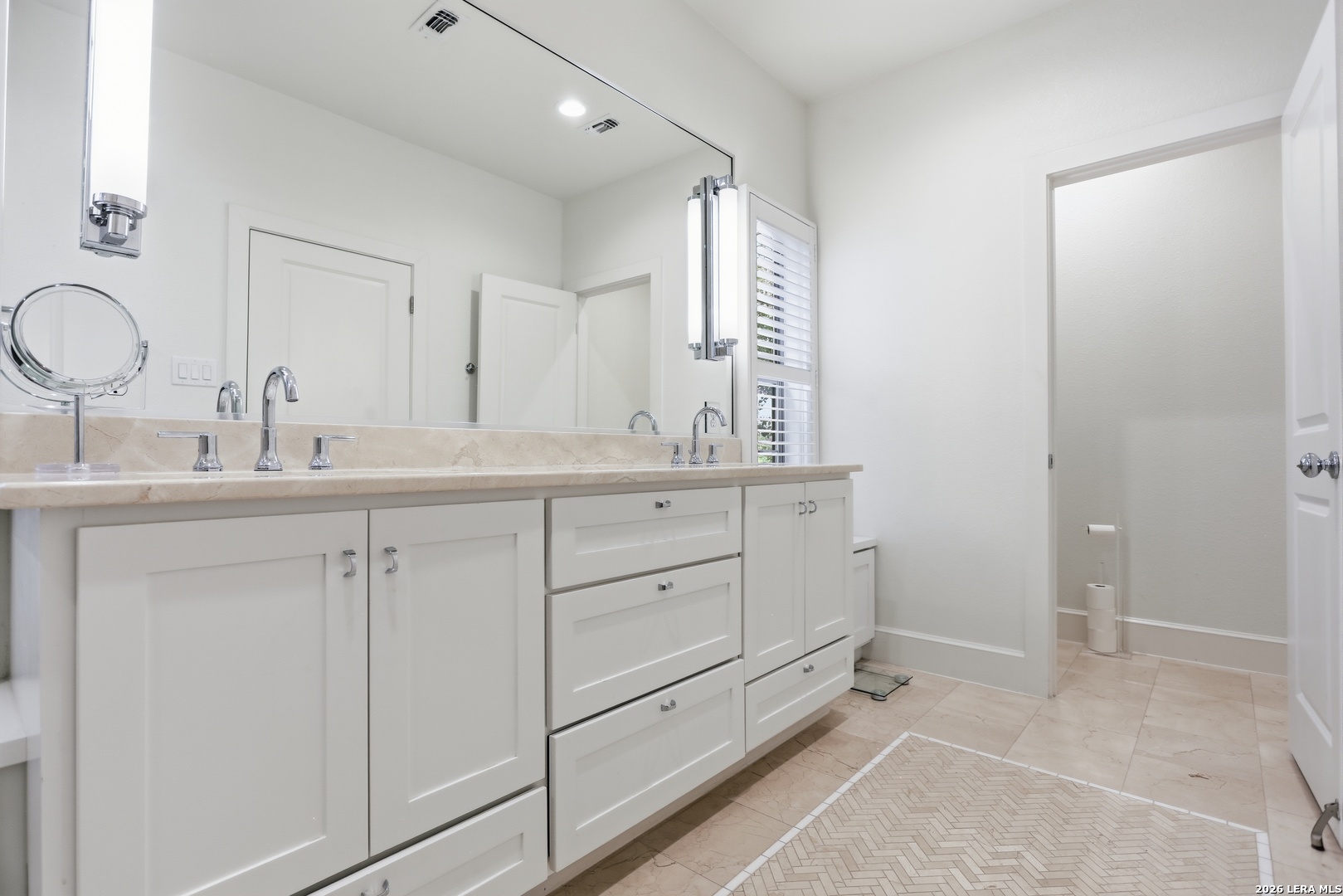 208 Grandview Alamo Heights TX 78209