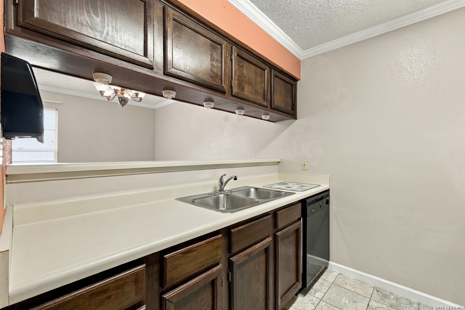 10527 Perrin Beitel San Antonio TX 78217