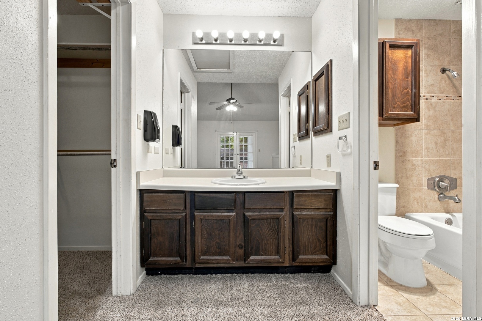 10527 Perrin Beitel San Antonio TX 78217