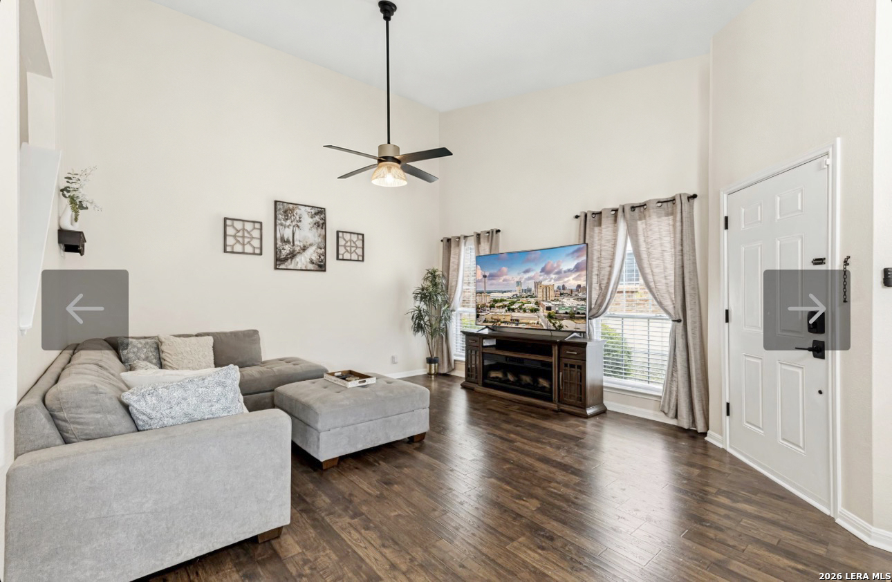 115 Chapel Hill Circle San Antonio TX 78240