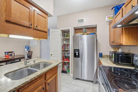 8655 Datapoint Drive San Antonio TX 78229