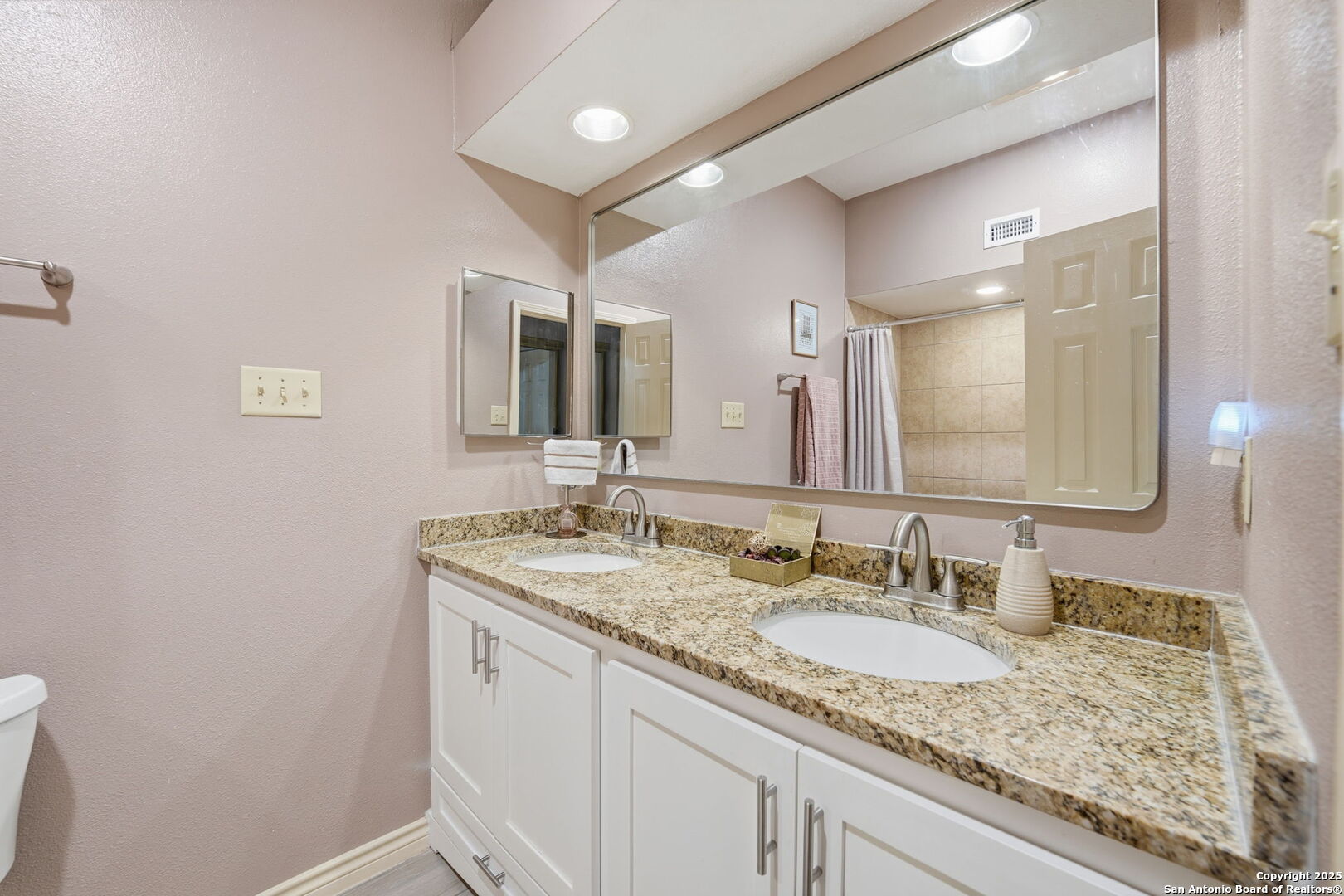 8655 Datapoint Drive San Antonio TX 78229