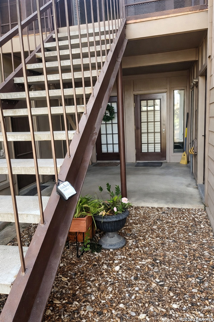 2935 Nacogdoches San Antonio TX 78217