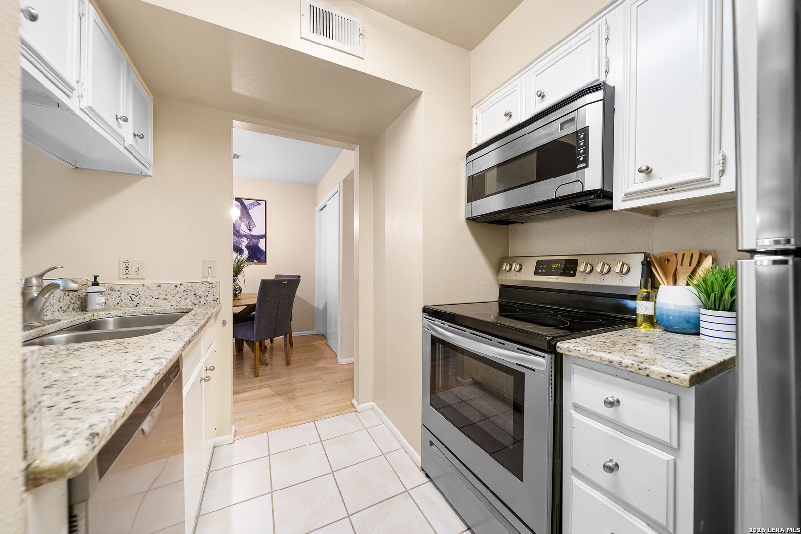 8702 Village Drive San Antonio TX 78217