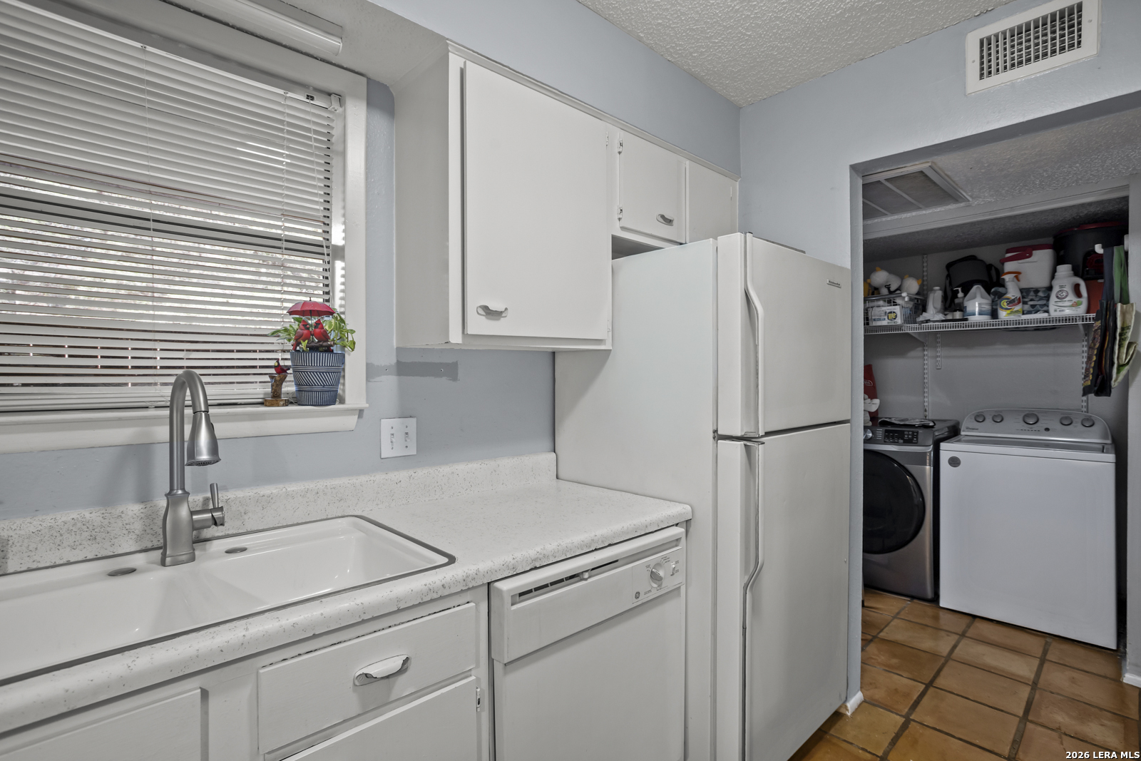 3843 Barrington San Antonio TX 78217