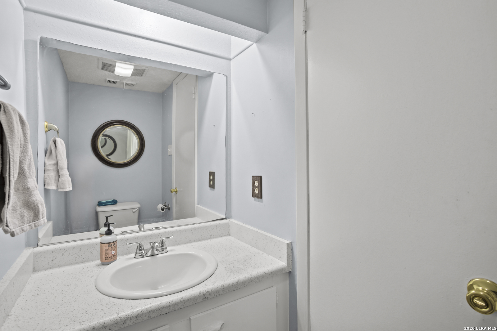 3843 Barrington San Antonio TX 78217