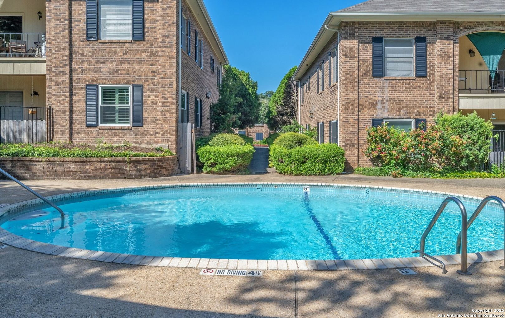 1819 Babcock San Antonio TX 78229