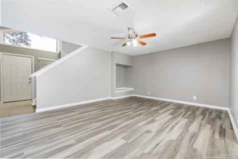 100 Lorenz San Antonio TX 78209