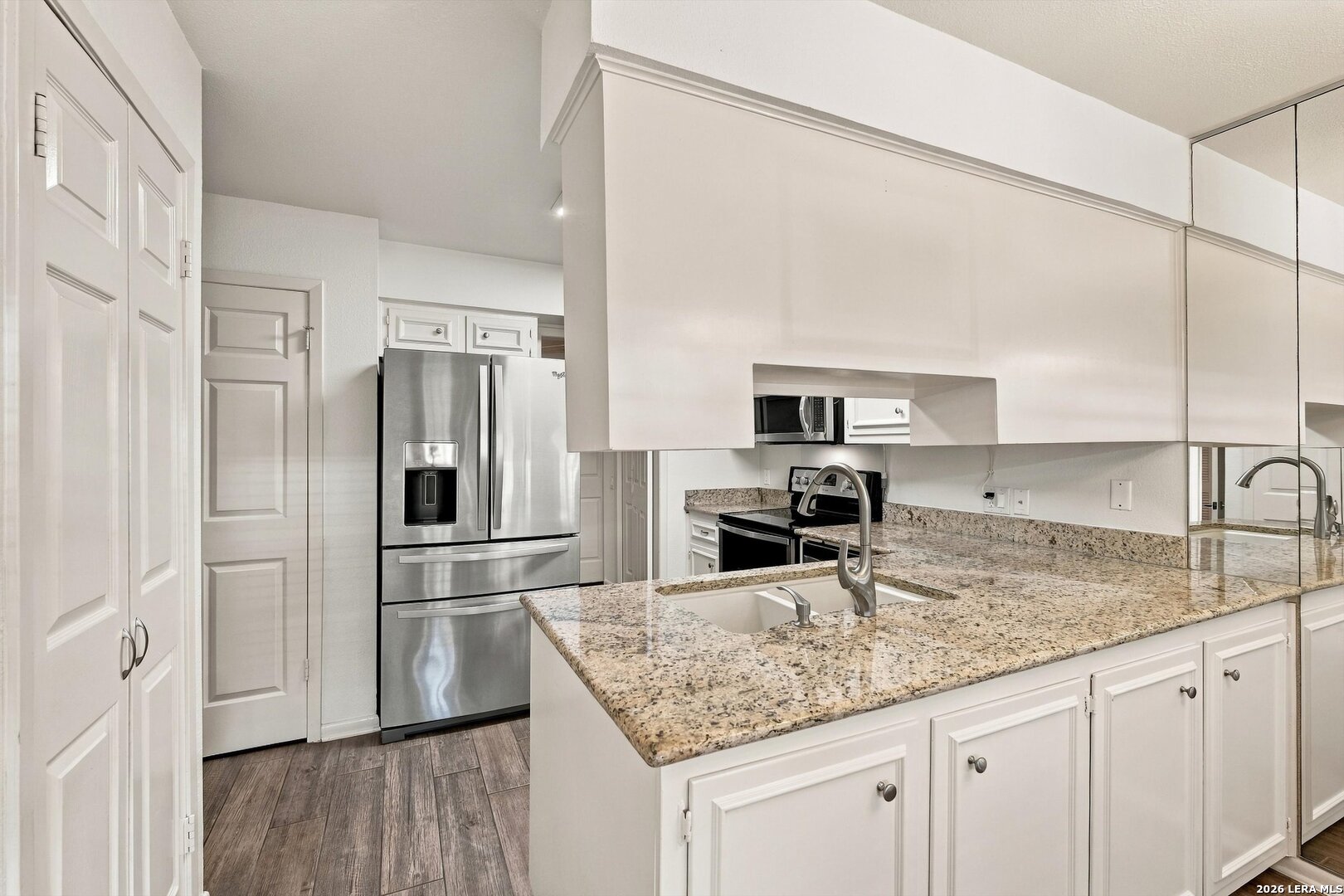 8415 Fredericksburg San Antonio TX 78229