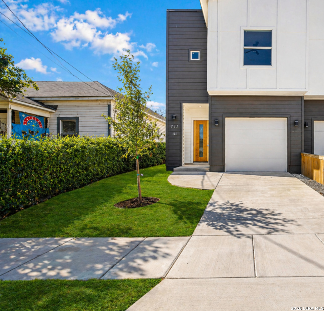 711 S Olive Street San Antonio TX 78203