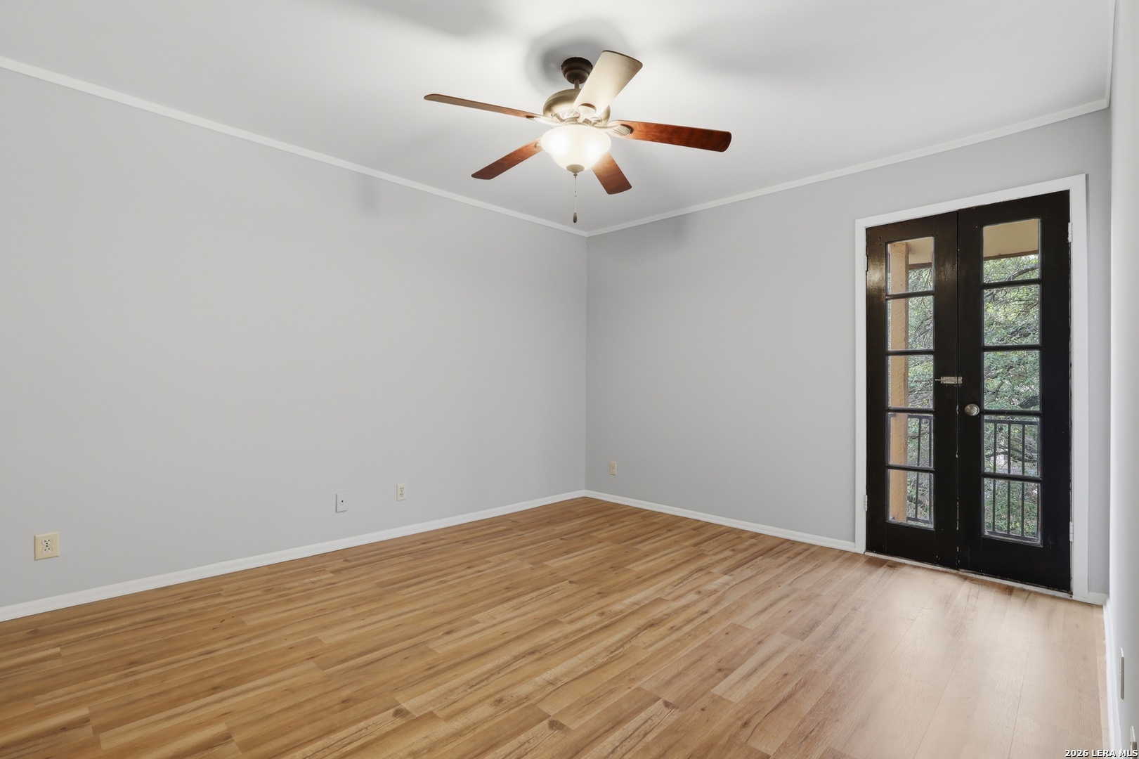 8702 Village Drive San Antonio TX 78217