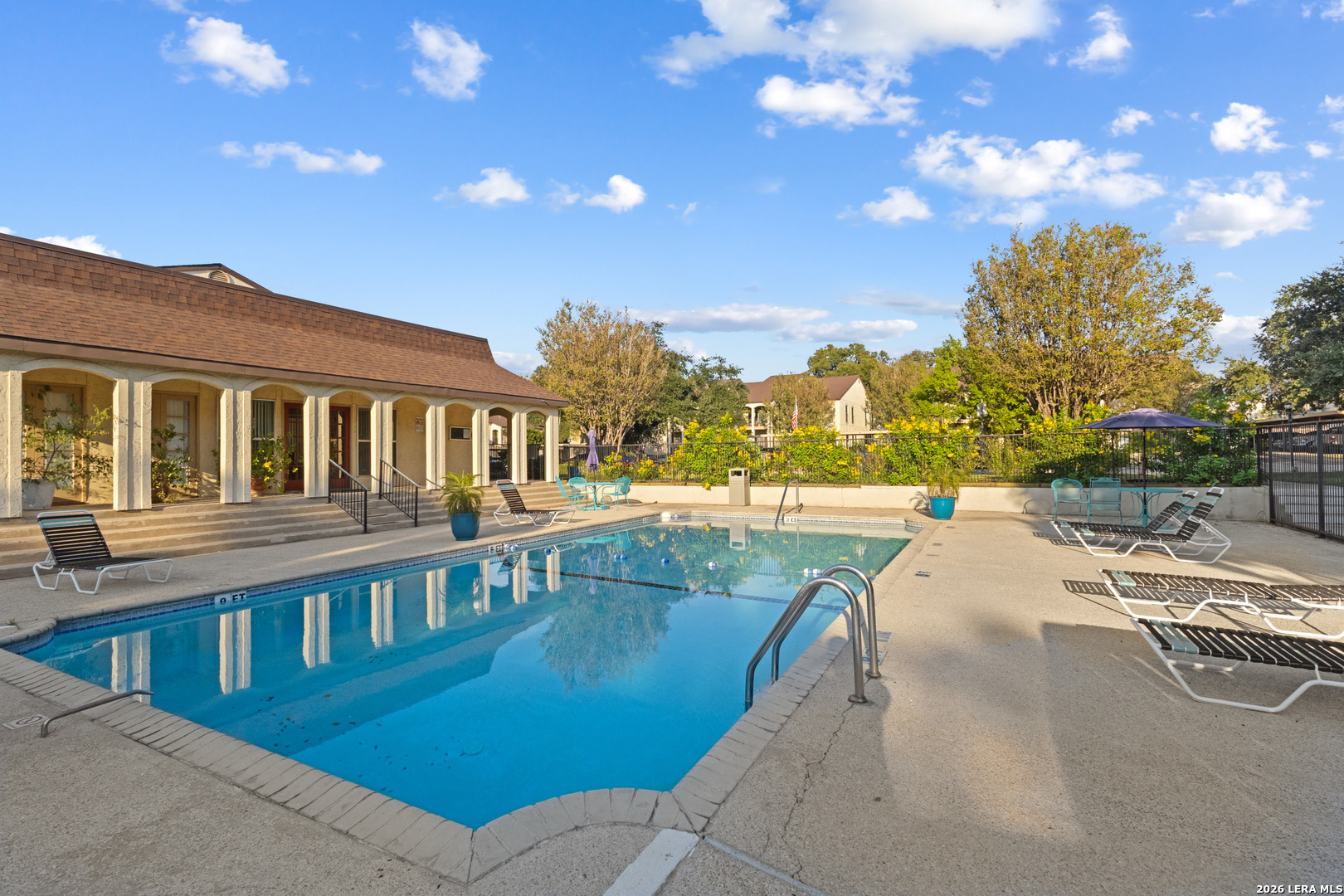8702 Village Drive San Antonio TX 78217