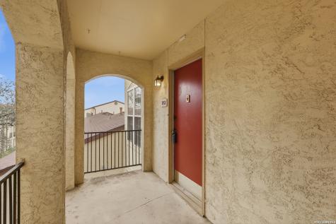 8702 Village Drive San Antonio TX 78217
