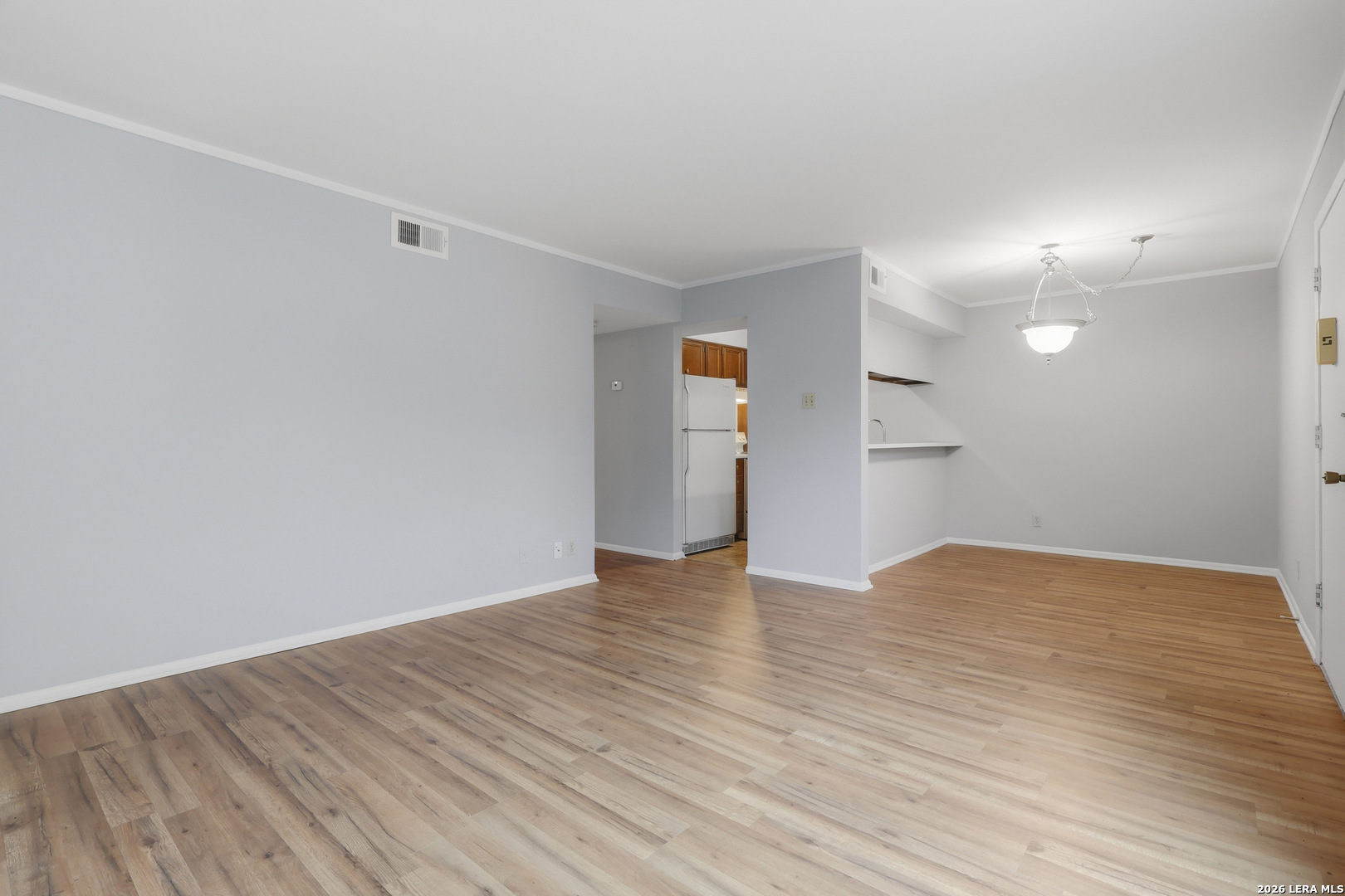 8702 Village Drive San Antonio TX 78217