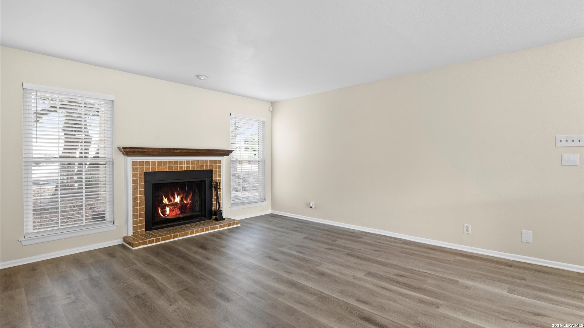8702 Village San Antonio TX 78217