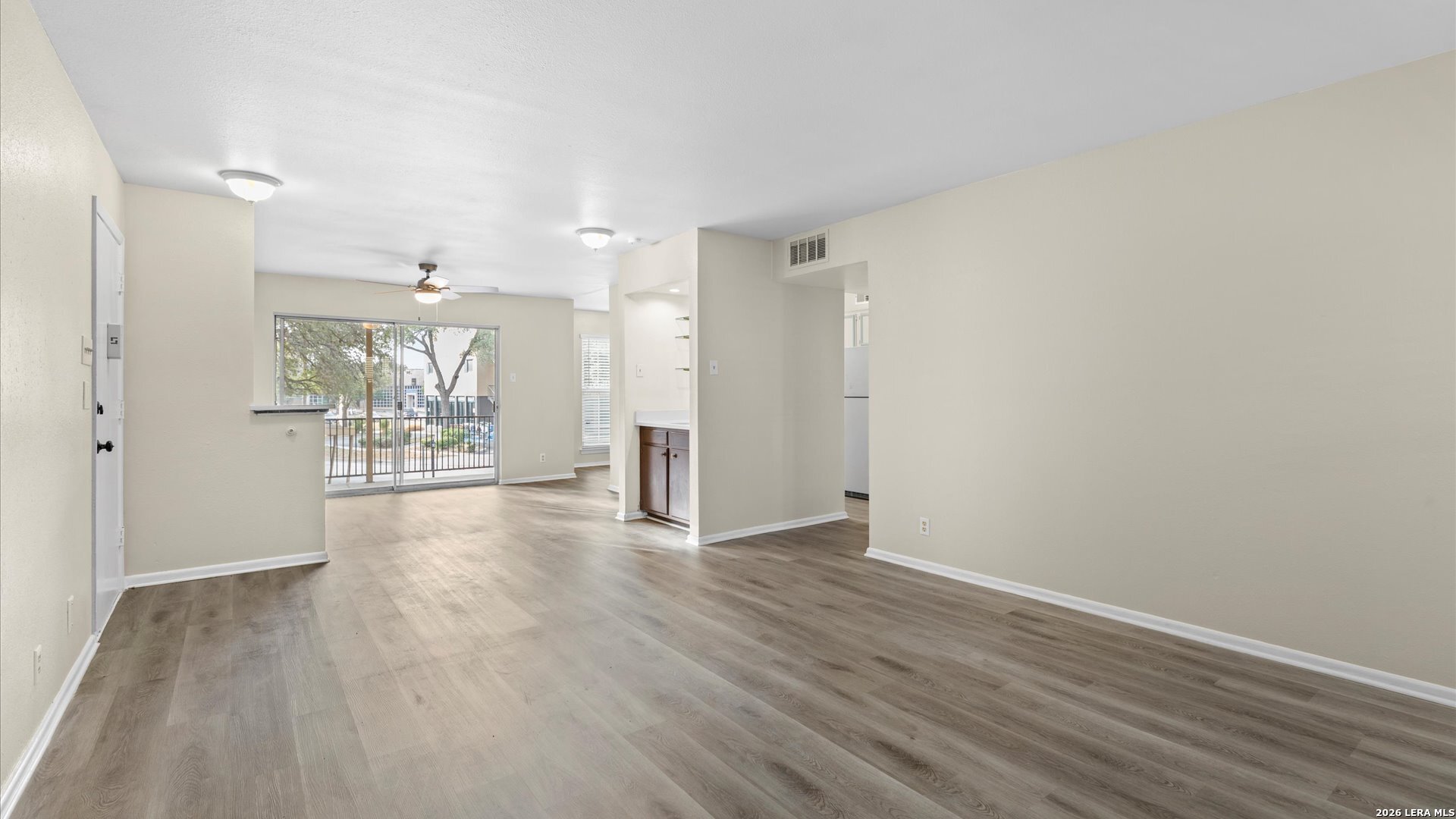 8702 Village San Antonio TX 78217