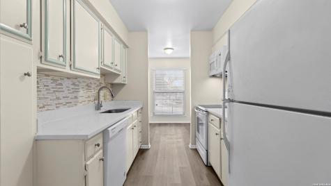 8702 Village San Antonio TX 78217