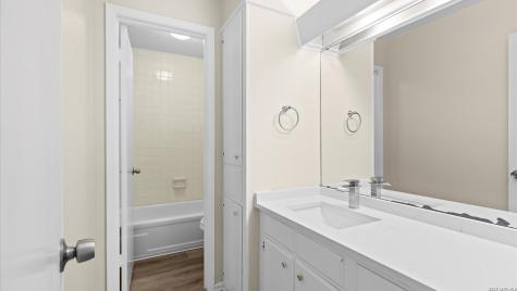 8702 Village San Antonio TX 78217
