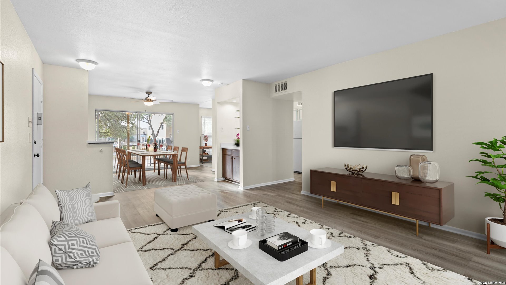 8702 Village San Antonio TX 78217
