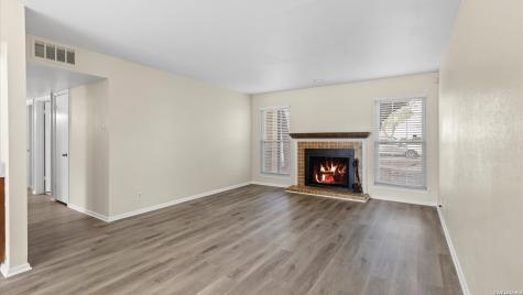 8702 Village San Antonio TX 78217