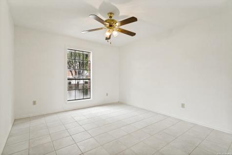 7815 Broadway San Antonio TX 78209
