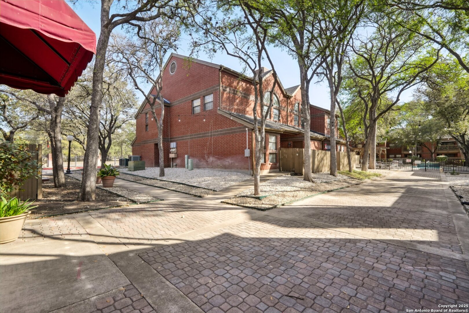 7930 Roanoke San Antonio TX 78240