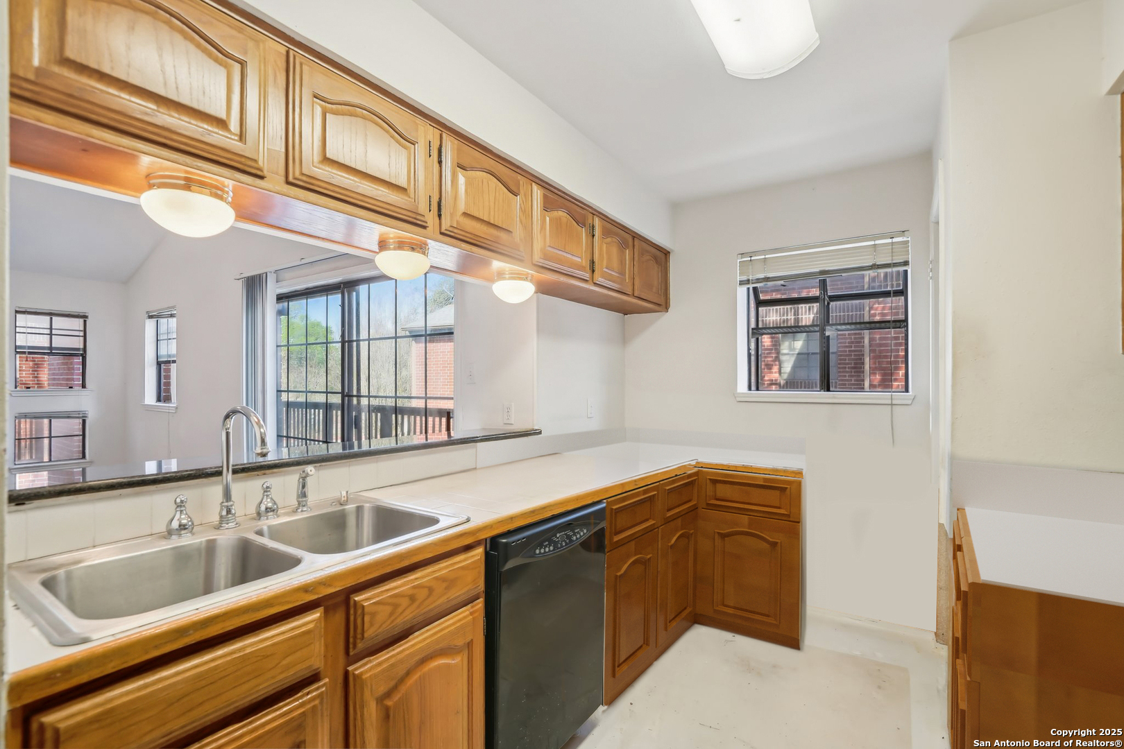 7930 Roanoke San Antonio TX 78240