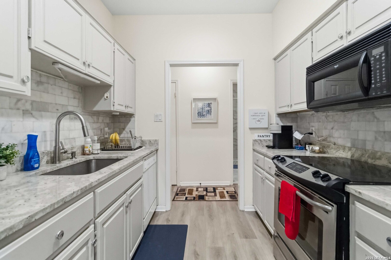 78 Chapel Hill Circle San Antonio TX 78240