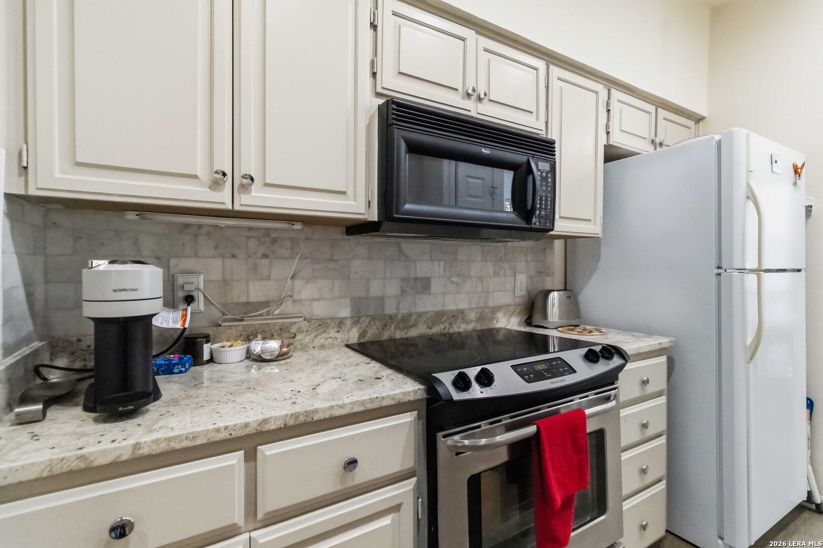 78 Chapel Hill Circle San Antonio TX 78240